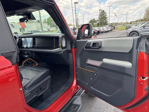 Used 2022 Ford Bronco Badlands AWD/4WD image 41