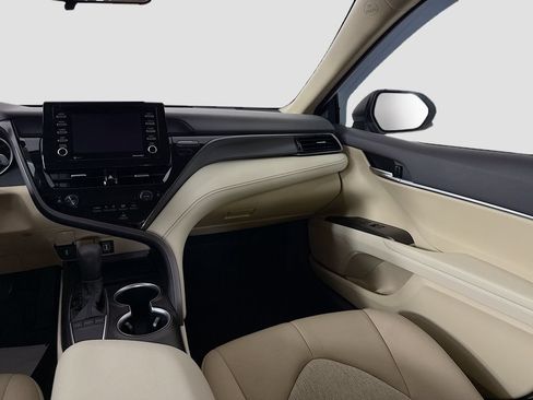 Certified 2023 Toyota Camry LE FWD image 16