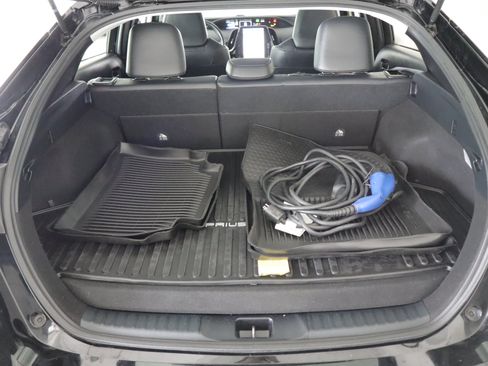 Used 2021 Toyota Prius Prime Limited FWD image 22