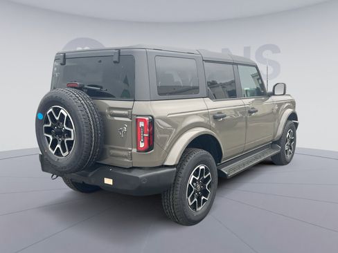 New 2026 Ford Bronco Outer Banks AWD/4WD image 11