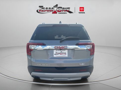 Used 2023 GMC Acadia SLT w/ Preferred Package FWD image 8