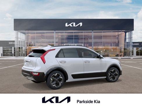New 2026 Kia Niro Wave FWD image 6