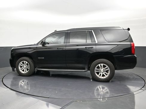 Used 2018 Chevrolet Tahoe LS image 2