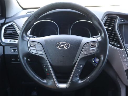 Used 2013 Hyundai Santa Fe Limited w/ Technology Pkg AWD/4WD image 18