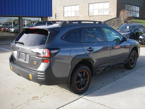 Used 2022 Subaru Outback Wilderness image 5