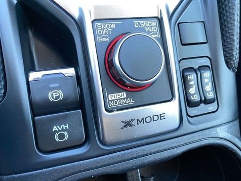 Used 2022 Subaru Forester Limited AWD/4WD image 18