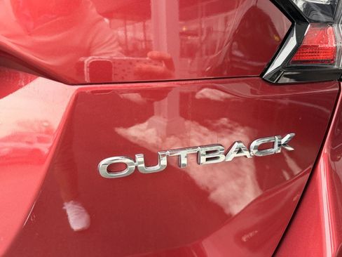 Used 2021 Subaru Outback Premium image 33