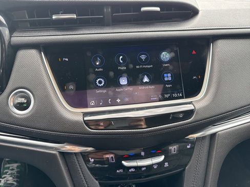 Used 2022 Cadillac XT6 Luxury image 7