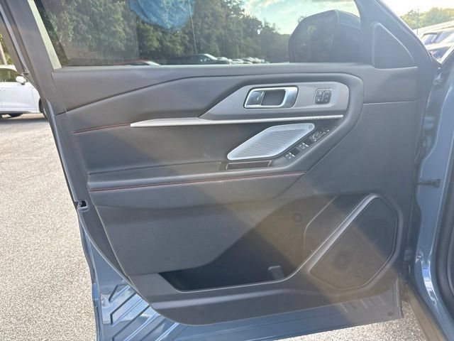 Used 2025 Ford Explorer ST w/ Sun And Sound Package RWD image 15