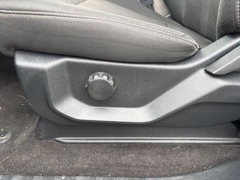 Used 2019 Ford F150 XL w/ Equipment Group 101A Mid AWD/4WD image 17