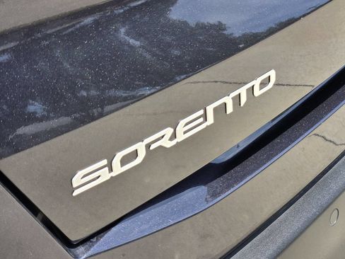 New 2026 Kia Sorento EX w/ EX Premium Package FWD image 8
