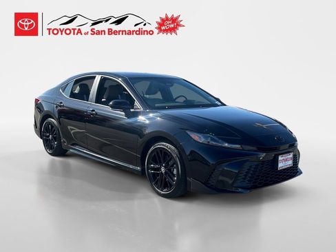 New 2026 Toyota Camry SE image 7
