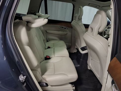 Used 2021 Volvo XC90 T8 Inscription Expression w/ Protection Package Premier image 27