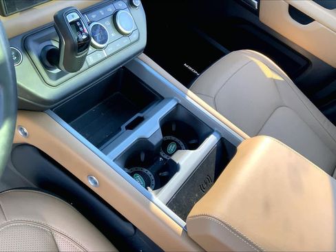 Used 2025 Land Rover Defender 110 X image 14