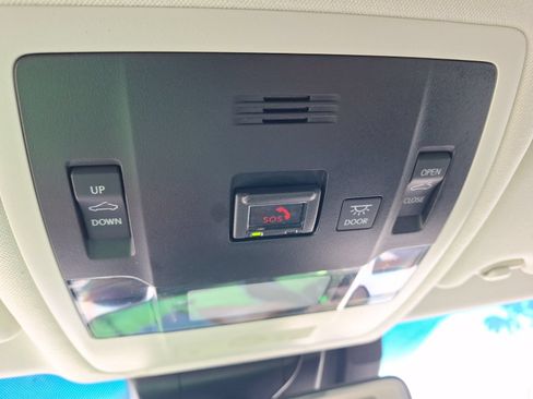 Used 2022 Lexus ES 350 w/ Premium Package FWD image 27