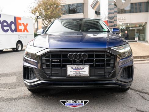 Used 2021 Audi Q8 Premium Plus w/ Premium Plus Package image 2