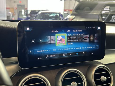 Used 2020 Mercedes-Benz GLC 300 4MATIC image 18