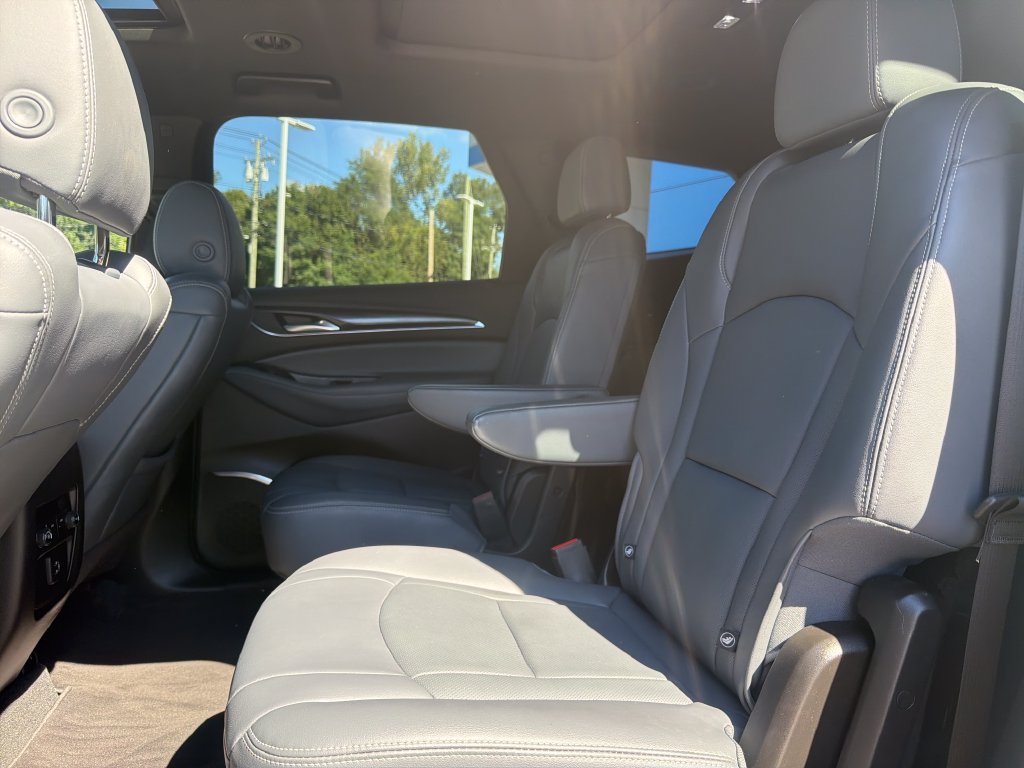 Certified 2022 Buick Enclave Essence w/ Experience Buick Package AWD/4WD image 25