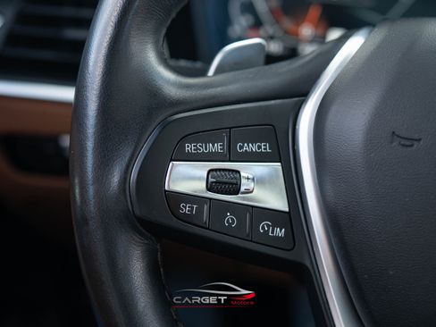 Used 2020 BMW 330i xDrive Sedan w/ Premium Package image 25