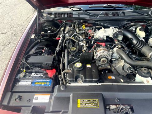 Used 2008 Ford Crown Victoria Police Interceptor image 18