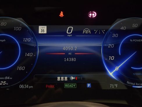 Used 2023 Mercedes-Benz EQS 580 4MATIC Sedan image 26