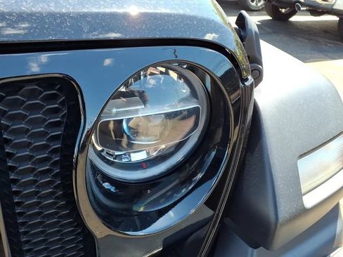 Certified 2022 Jeep Wrangler Unlimited Sport AWD/4WD image 12
