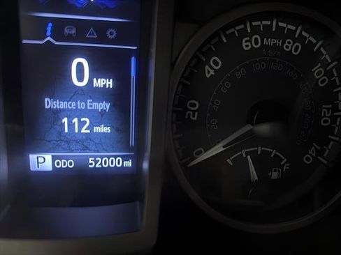 Used 2021 Toyota Tacoma SR5 RWD image 20