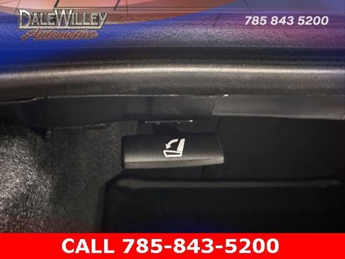 Used 2021 Subaru Legacy Premium image 23