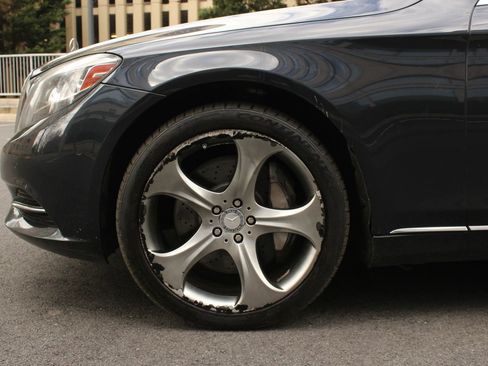 Used 2015 Mercedes-Benz S 550 Sedan image 11