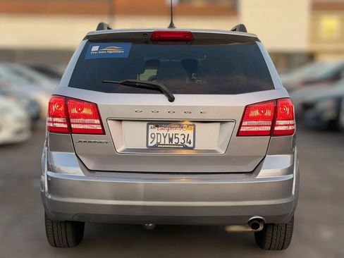 Used 2018 Dodge Journey SE w/ Popular Equipment Group FWD image 10