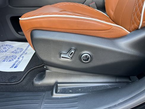 New 2026 Chrysler Pacifica Pinnacle image 67