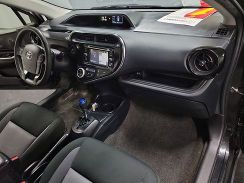 Used 2019 Toyota Prius C FWD image 23