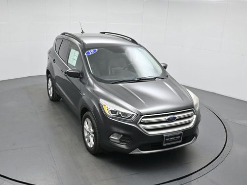 Certified 2019 Ford Escape SEL image 34