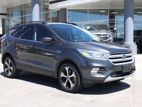 Used 2018 Ford Escape SEL AWD/4WD image 8