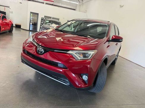 Used 2018 Toyota RAV4 XLE FWD image 24