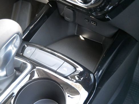 New 2026 Chevrolet Trax LT FWD image 26