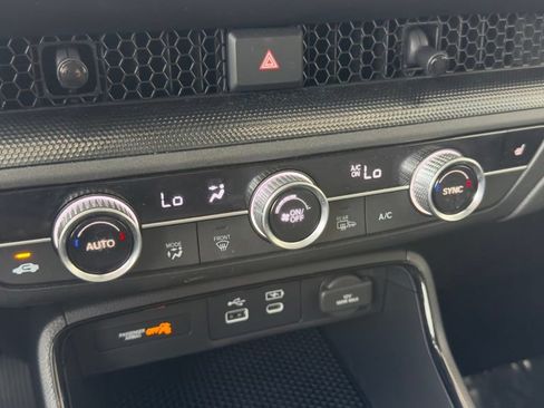 Certified 2024 Honda CR-V EX image 27