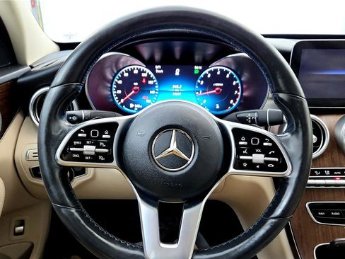 Used 2019 Mercedes-Benz C 300 4MATIC Sedan image 20