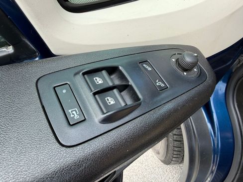 Used 2020 RAM ProMaster 1500 w/ Interior Convenience Group FWD image 14