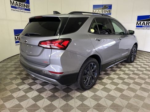 Used 2023 Chevrolet Equinox RS FWD image 13
