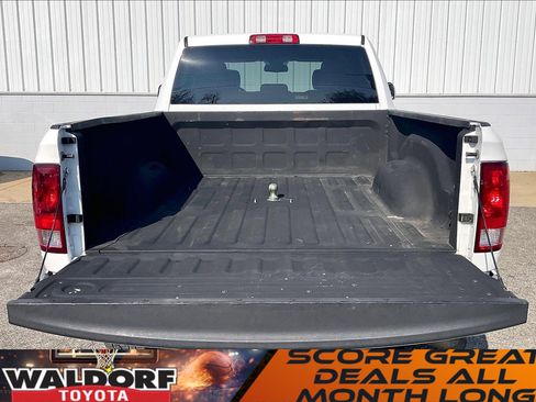 Used 2018 RAM 3500 Tradesman w/ Chrome Appearance Group image 40