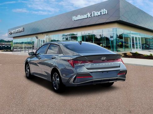 New 2026 Hyundai Elantra SEL Sport Premium FWD image 5