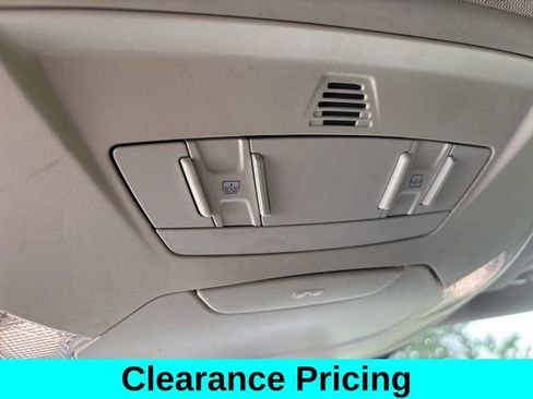 Used 2019 Ford Escape Titanium image 31