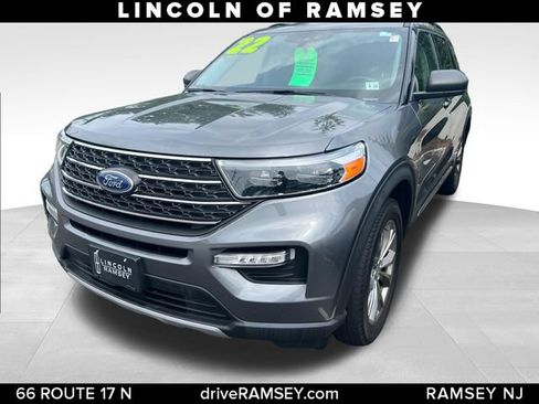 Used 2022 Ford Explorer XLT w/ Equipment Group 202A AWD/4WD image 1