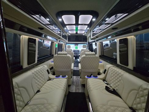 New 2024 Mercedes-Benz Sprinter 3500 image 5