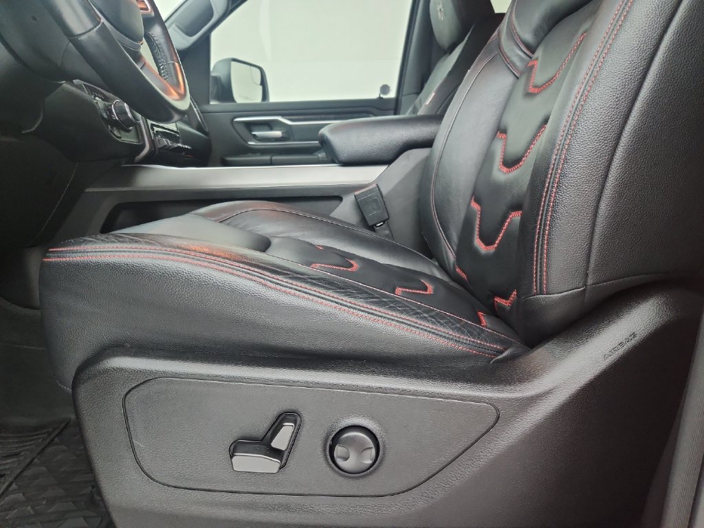 Used 2022 RAM 1500 Big Horn AWD/4WD image 22
