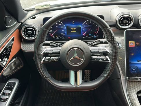 Used 2022 Mercedes-Benz C 300 Sedan image 12