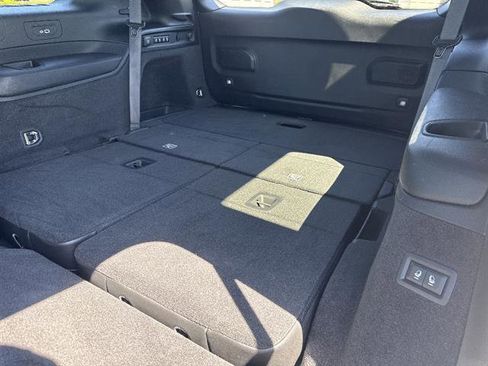 Used 2022 Jeep Grand Cherokee L Overland image 18