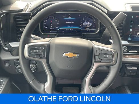 Used 2025 Chevrolet Silverado 2500 LT w/ All Star Edition AWD/4WD image 17
