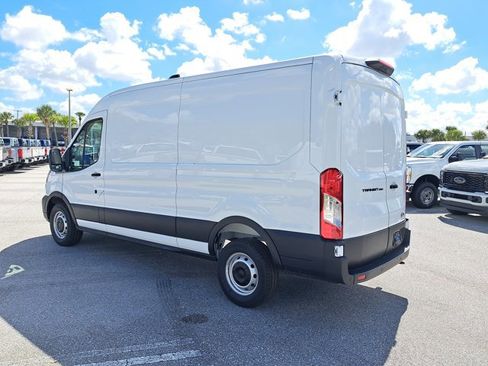 New 2026 Ford Transit 250 148 Medium Roof w/ Load Area Protection Package RWD image 7